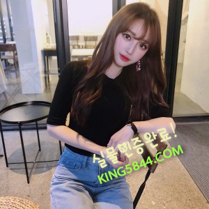 왕의 만족 이진아