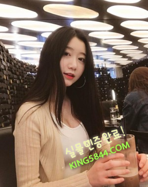 왕의 만족 한영