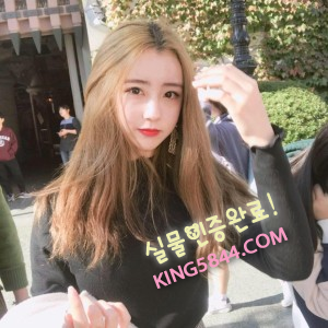 왕의 만족 서민영